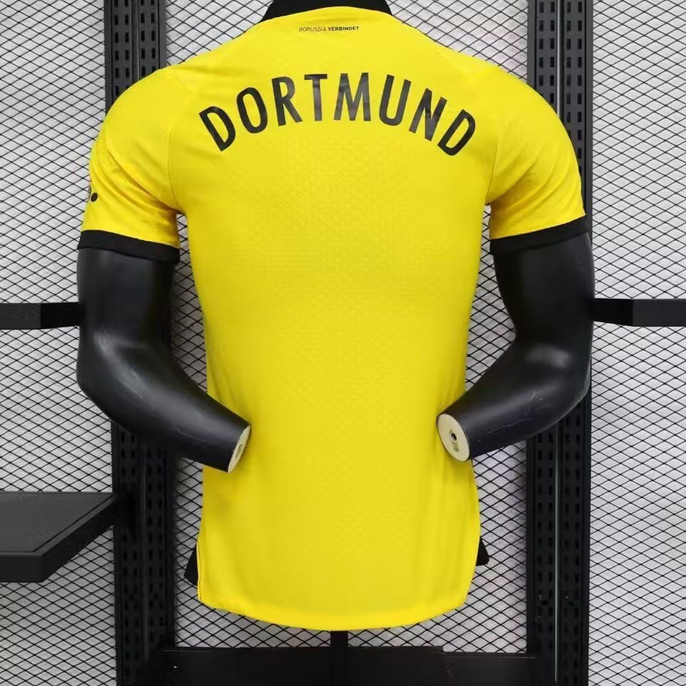 Borussia dortmund home kit 23/24 players version